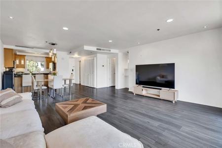 29641 S Western
