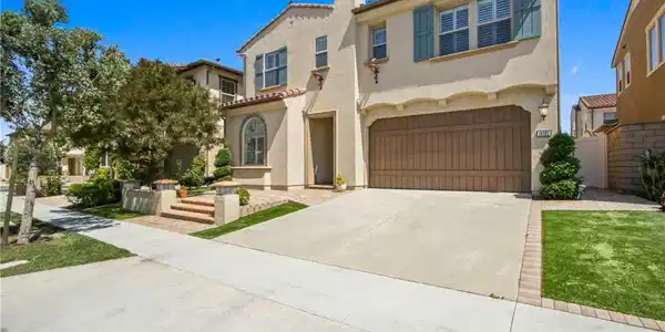19382 Lamb Lane