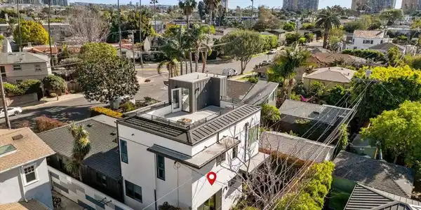 1129 Van Buren Avenue