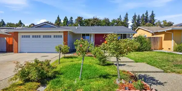 32252 Valiant Way