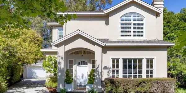 850 Arroyo Court