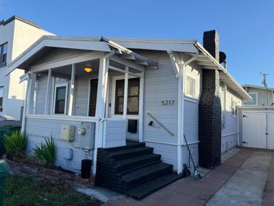 5217 Bancroft Avenue