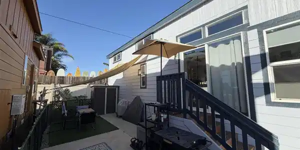1549 N Vulcan