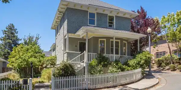 133 Pinole St