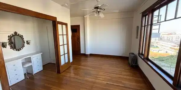 360 W Ocean
