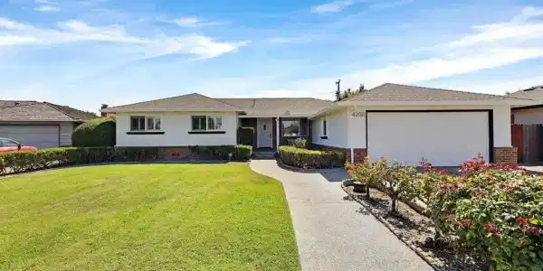 4208 Garland Dr
