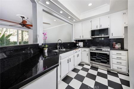 7291 Coho Dr