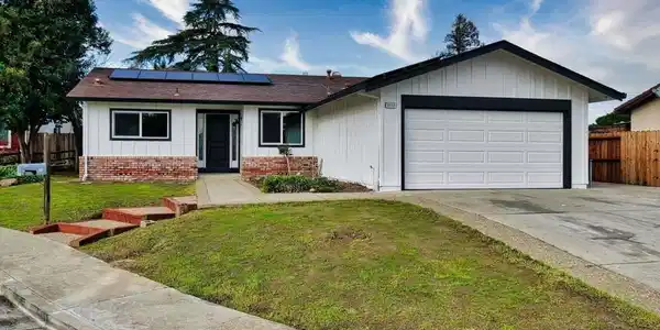2112 Matthew CT
