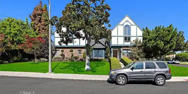 8001 Alverstone Avenue