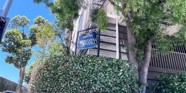 390 S Sepulveda Boulevard
