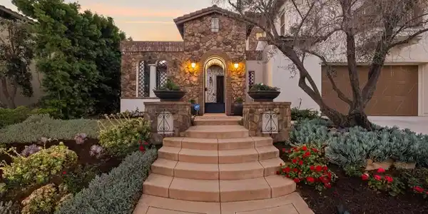 7175 Sitio Caballero