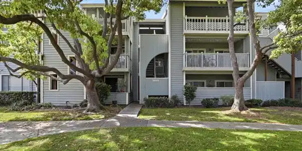 3685 Nutwood Terrace