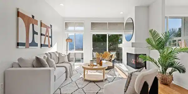 1758 Palisades Drive