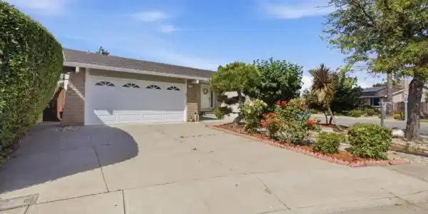 3207 Defoe Court