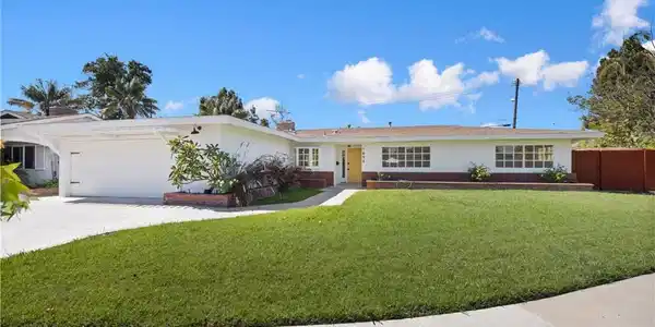 1696 Palau Place