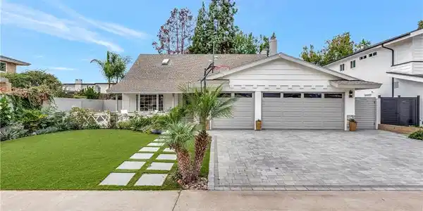 19111 Colchester Lane