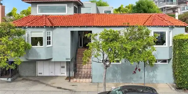 1800 Highland Avenue