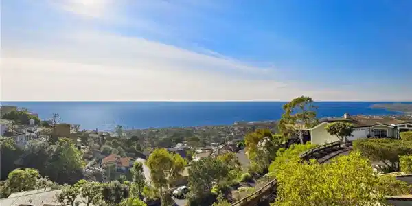 6 Pacific Vista