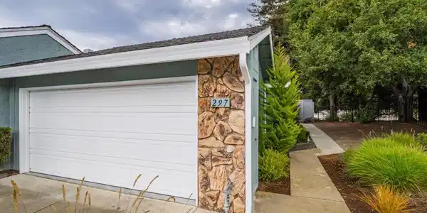 297 Bonefish Court