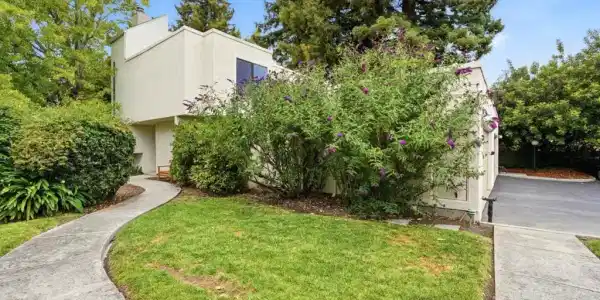 255 Sierra Vista Avenue