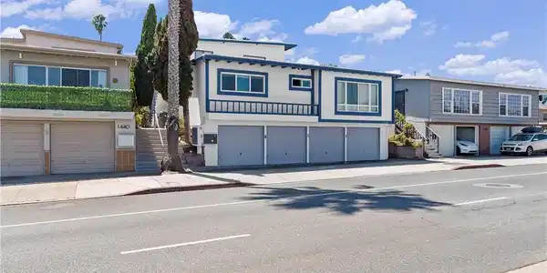 1436 Manhattan Beach Boulevard