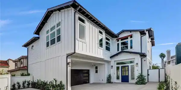 2016 Farrell Avenue