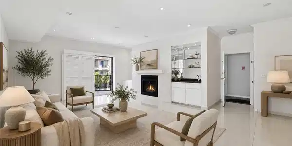 1338 Amherst