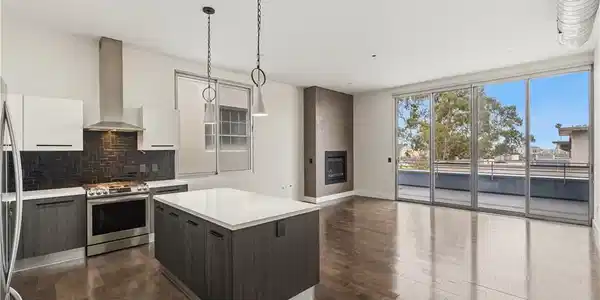 433 Pine