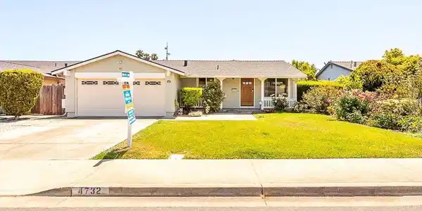 4732 Loretta Way