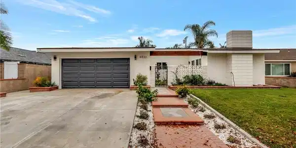 6532 Rome Circle