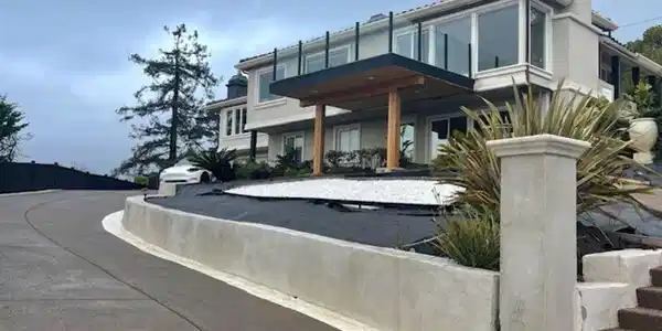 11 Sky Road