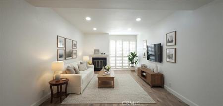 2599 Walnut Ave  #136