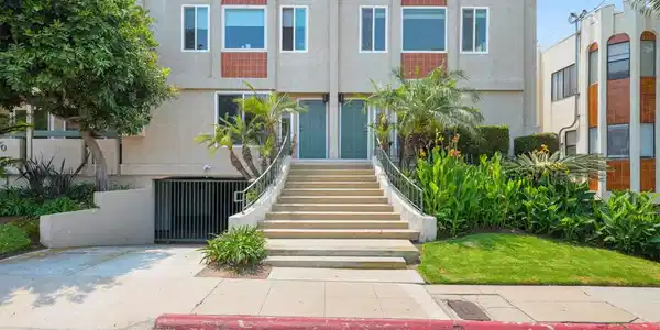 4070 Riviera Drive