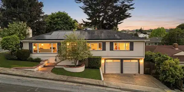 3740 Sky Ct