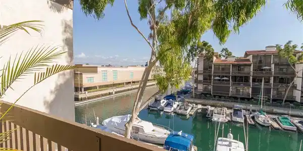 5336 Marina Pacifica N