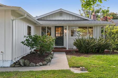 898 Standish Road