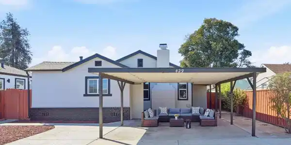 429 Daisy Lane