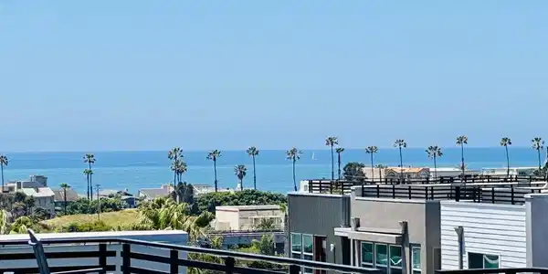 1570 Vista Del Mar Way