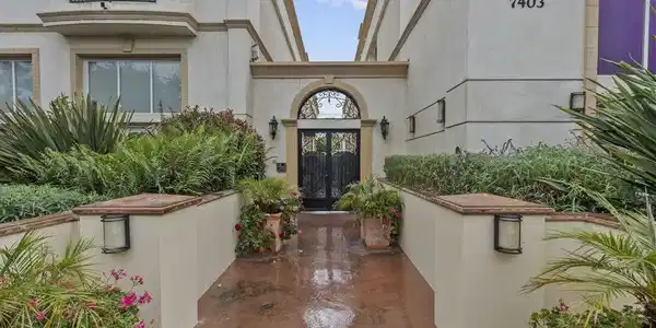 7403 S Sepulveda Boulevard