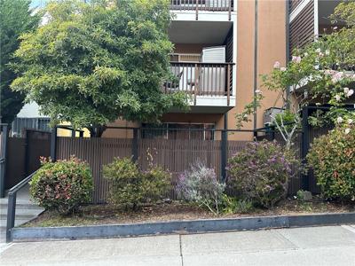 75 Western Shore Lane