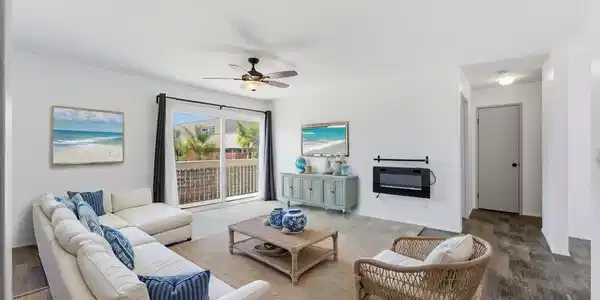 405 Requeza St