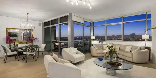 13650 Marina Pointe Drive