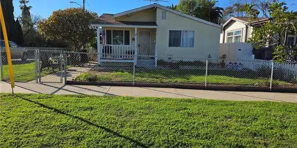 701 N Gaffey
