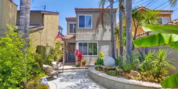 330 Ultimo Avenue