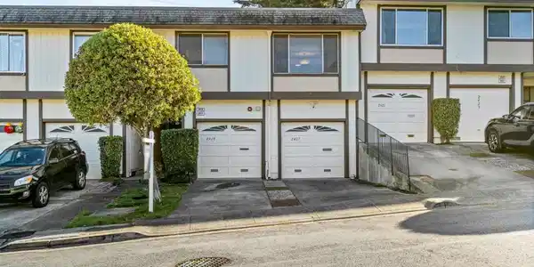 2419 Rowntree Way