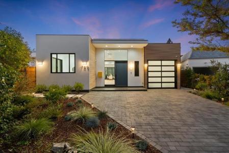 769 Allen Court