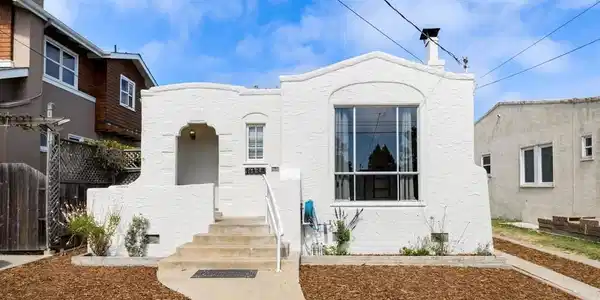 1035 Pomona Ave
