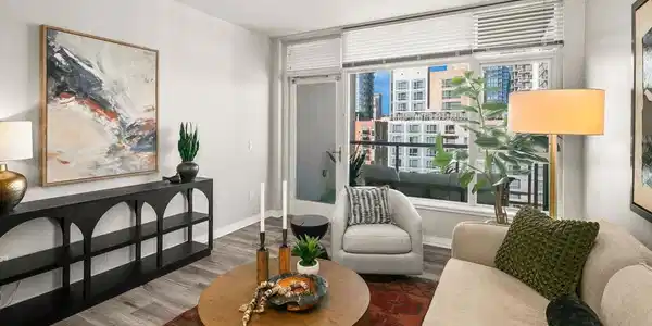 427 9th Ave