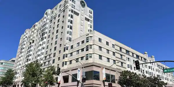 988 Franklin Street