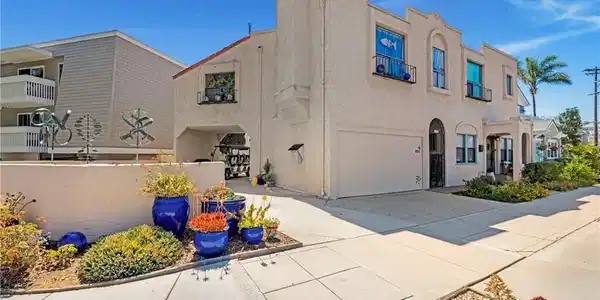 506 Palm Avenue